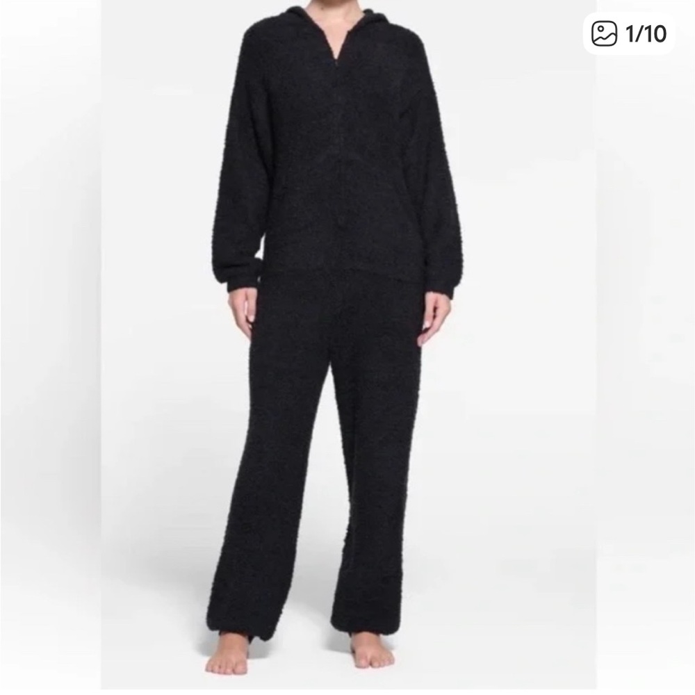 SKIMS Cozy Knit Onesie - Onyx / Black Size  M
